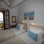 Lilian Front 3 Skopelos Panormos (Skopelos)