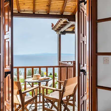 Lilian Front 3 Skopelos *